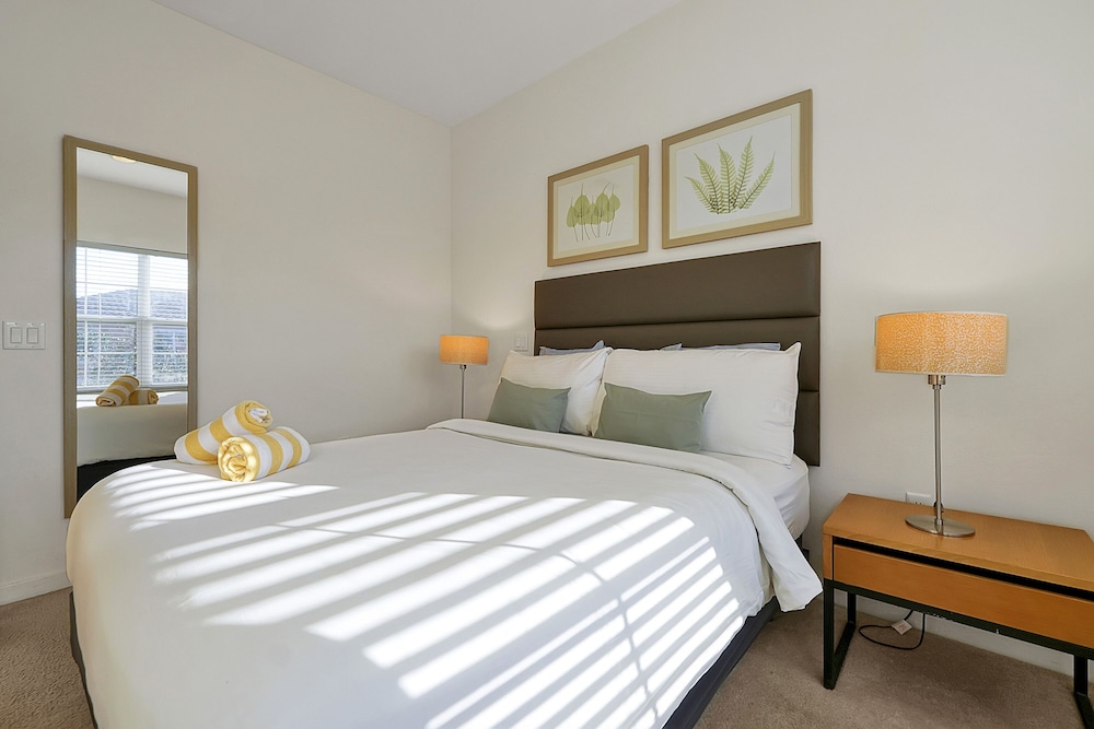 Standard Townhome, 3 Bedrooms, Hot Tub - Photo 9