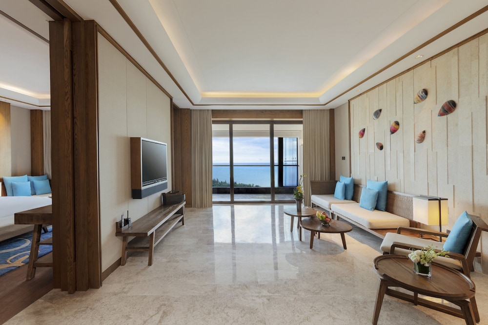 Suite, 1 Bedroom, Club Lounge Access, Ocean View