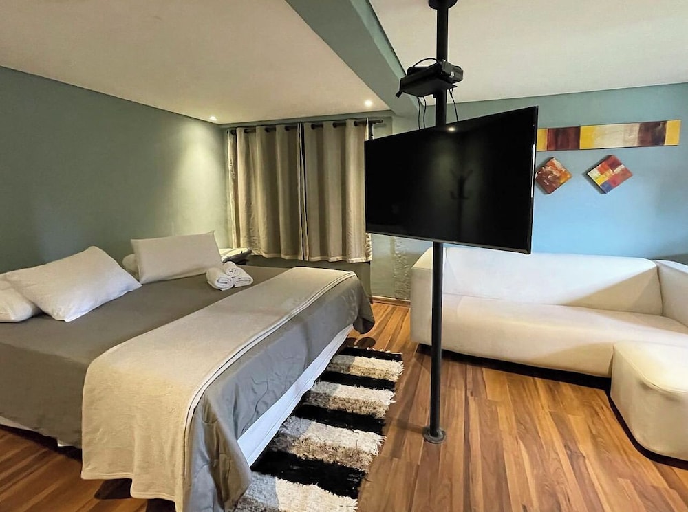 Luxury Room, 1 Queen Bed photo 1
