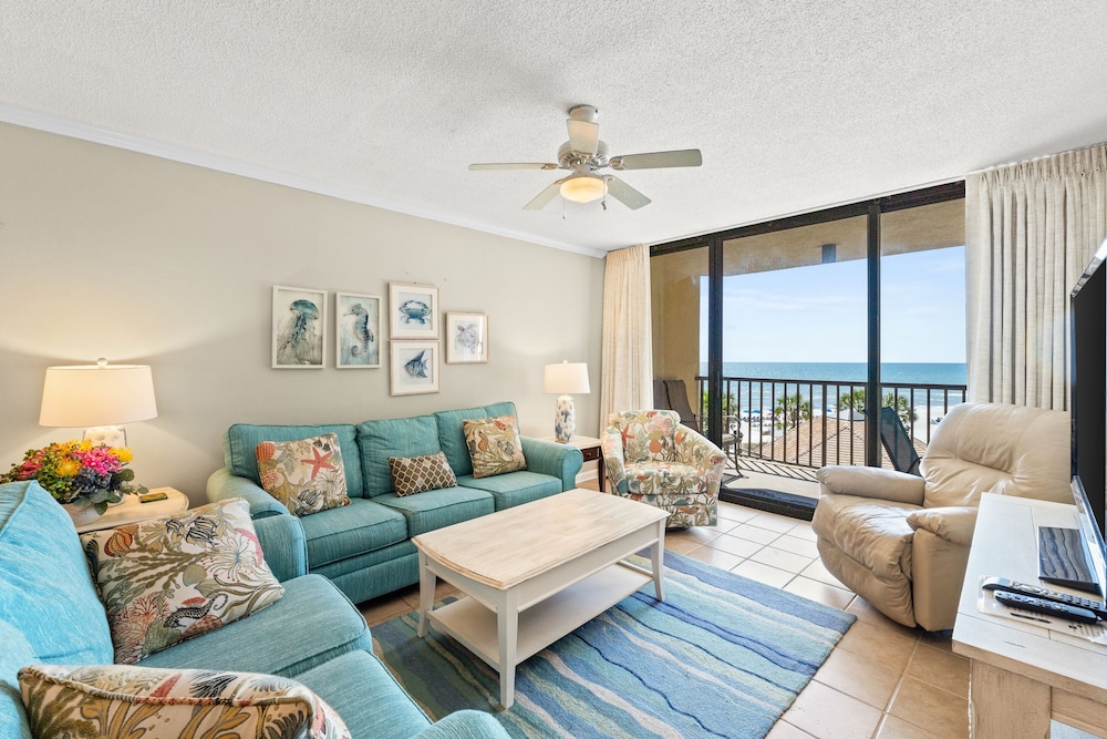 Condo, 2 Bedrooms, Ocean View (410B)