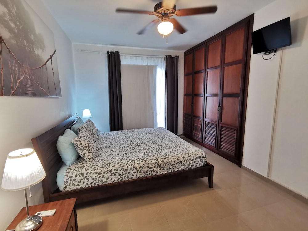 Family Condo, 2 Bedrooms, Pool View, Ground Floor photo 3
