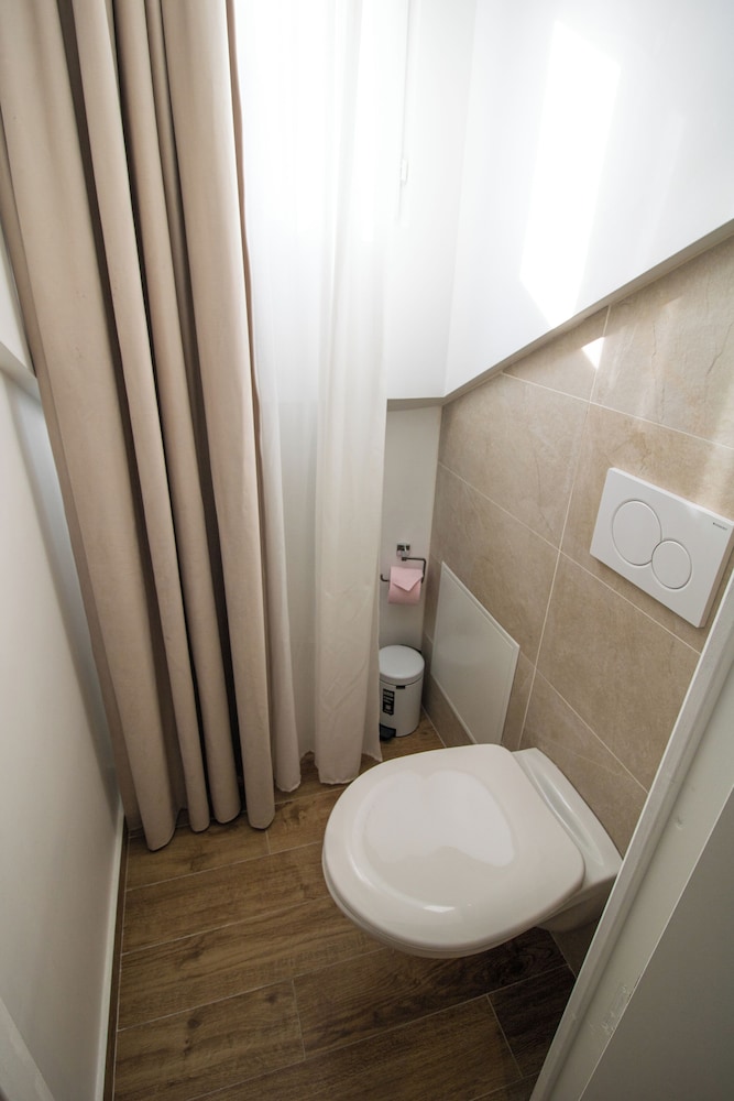 Basic Room photo 3