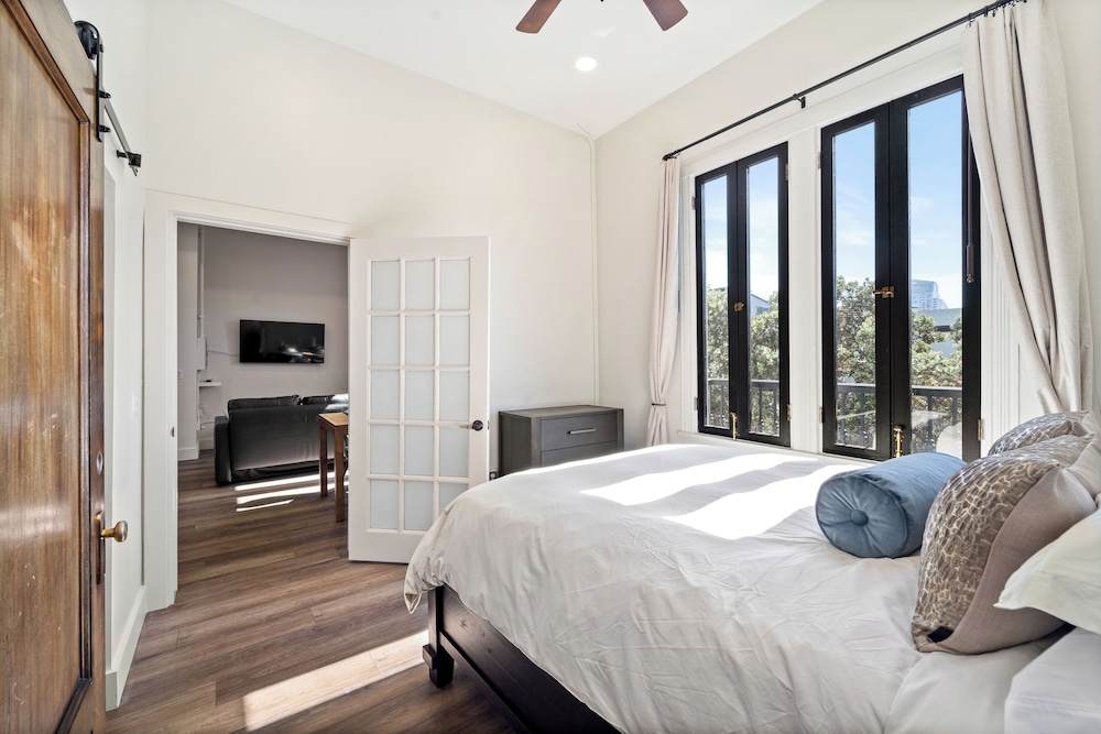 Classic Single Room