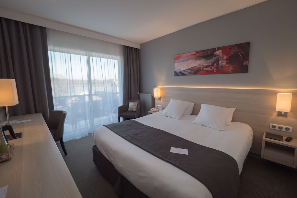 Comfort Room, 1 Queen Bed (Twin bed on request) photo 2