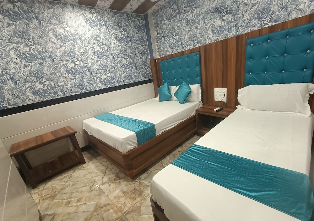 Deluxe Triple Room - Photo 6