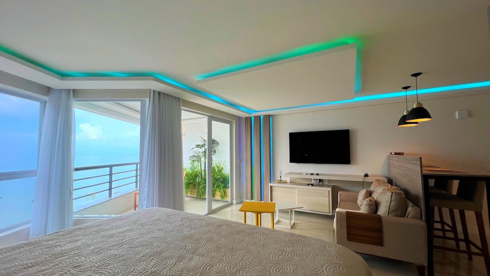 Seaflats 1603 suite luxe, niv 16 photo 3