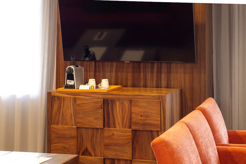 Master Suite - Photo 16