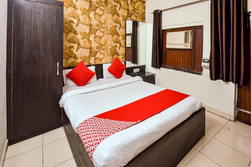 Deluxe Double Or Twin Room, 1 King Bed photo 1