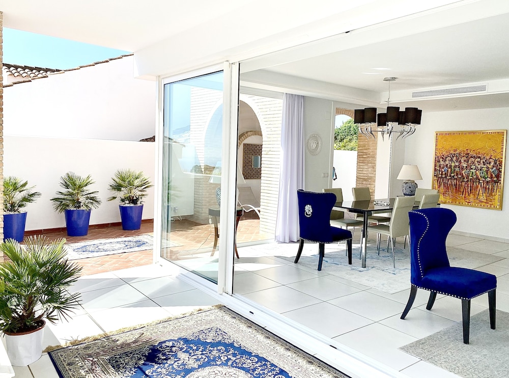 Signature Villa