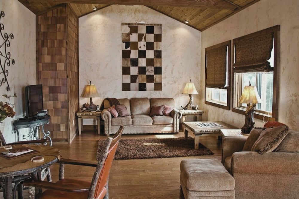 Suite, 2 Bedrooms