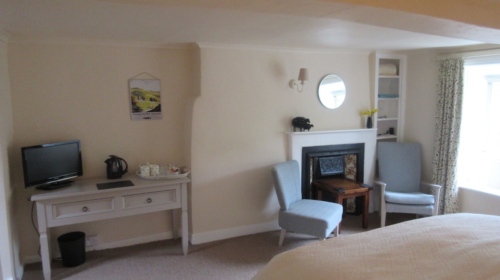 Double Or Twin Room (Room One) photo 3
