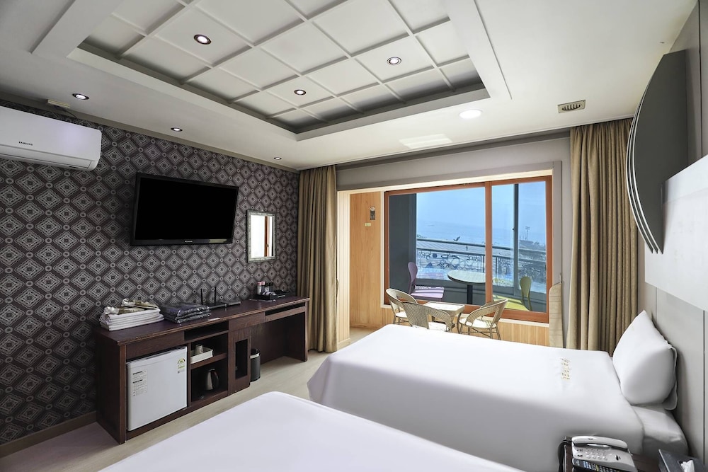 Ocean-view twin - Photo 7