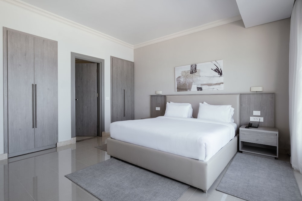 Family Suite (Sea Panoramic) - Photo 5