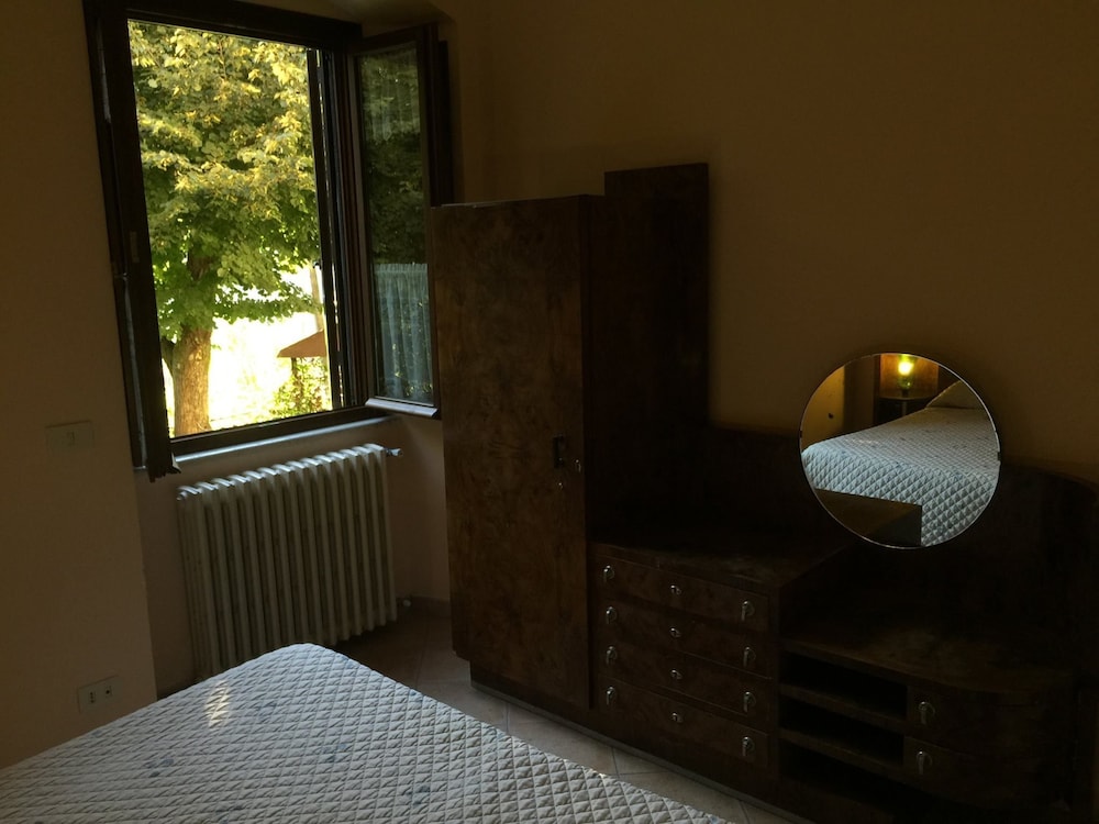 Family Room, 2 Bedrooms photo 2