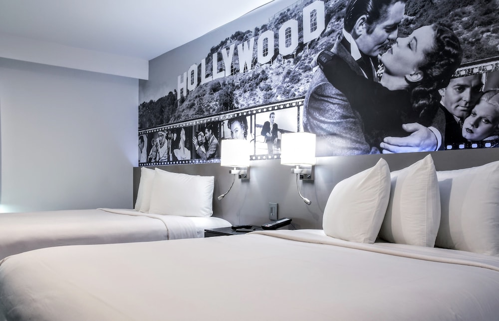 Deluxe Room, 2 Double Beds