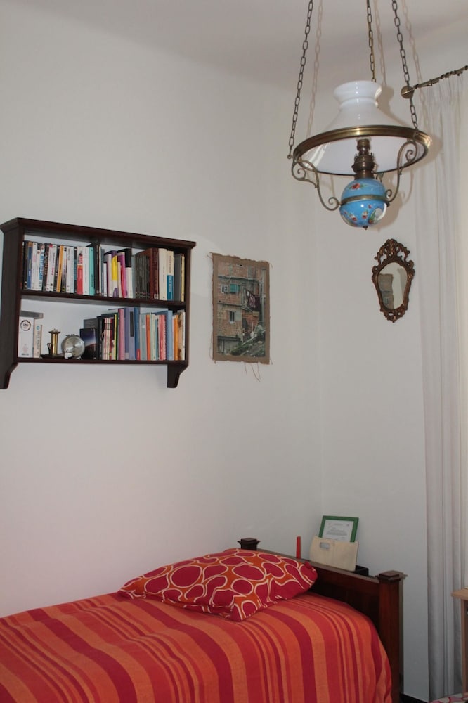 Single Room, Shared Bathroom