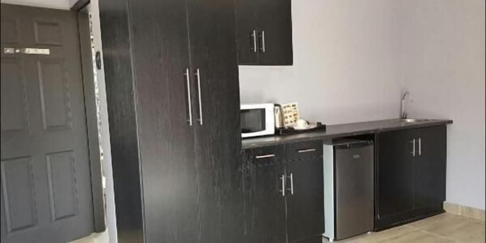Premium Twin Suite photo 3