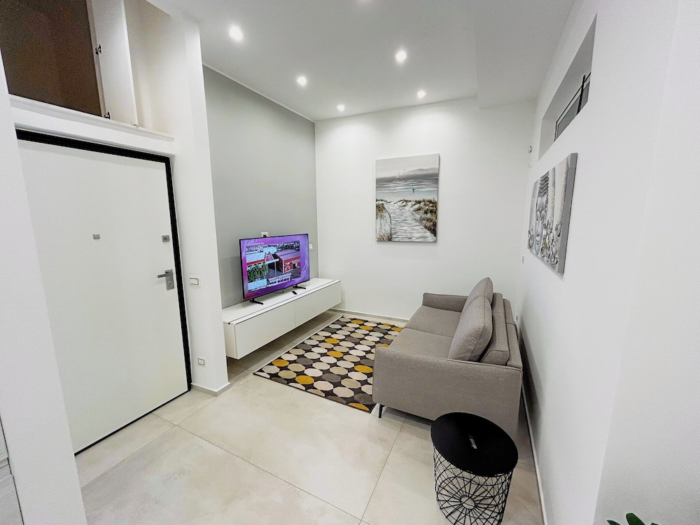 Condo photo 2