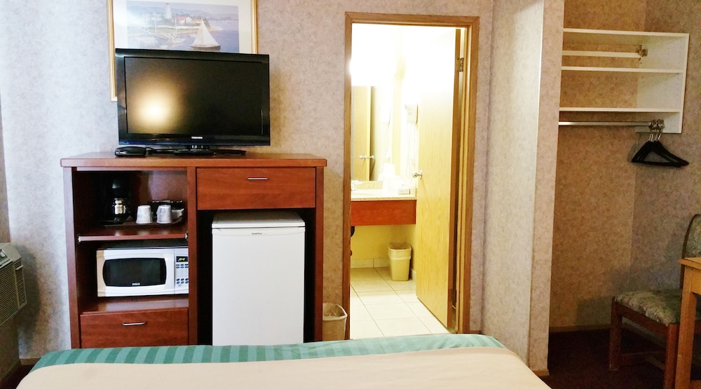 Room, 1 Queen Bed - Photo 2