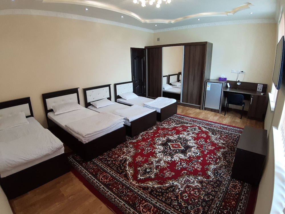 Quadruple Room, 4 Bedrooms, Private Bathroom (4 Guests) photo 2
