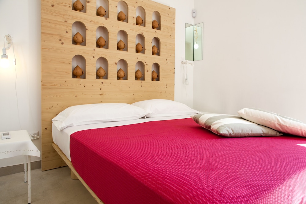 Deluxe Double Room photo 3