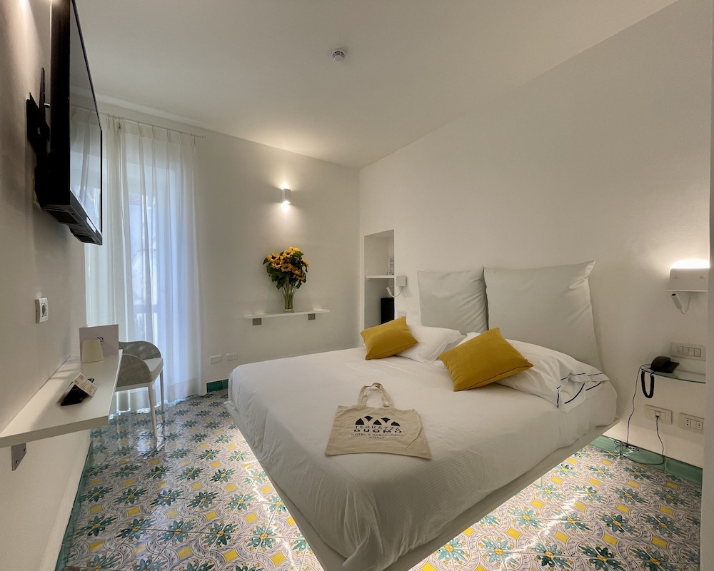 Standard Room photo 3