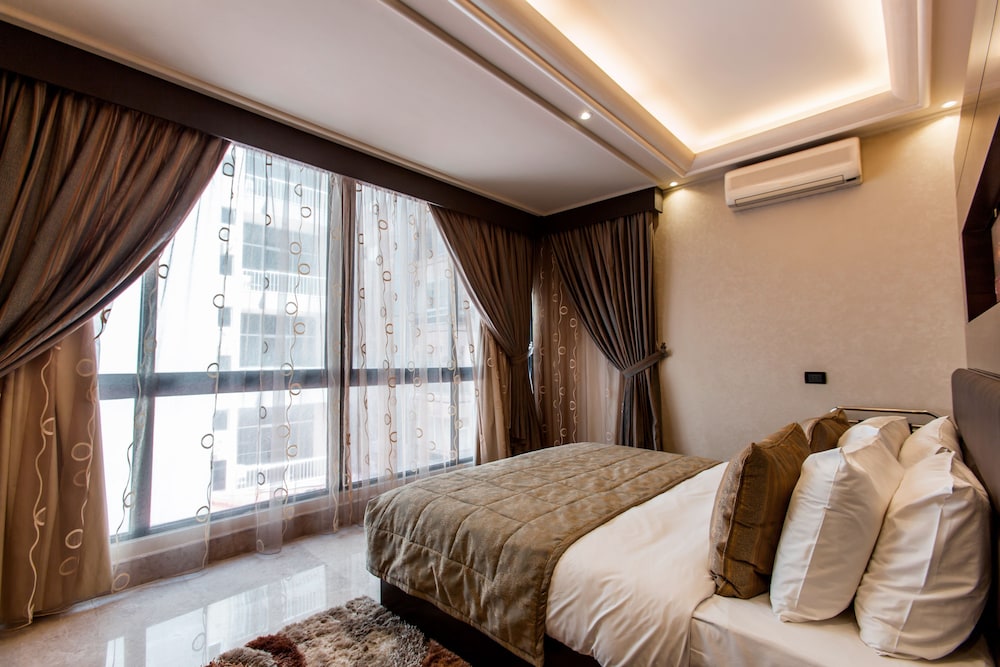 Family Suite, 2 Bedrooms, Smoking, Kitchenette photo 2
