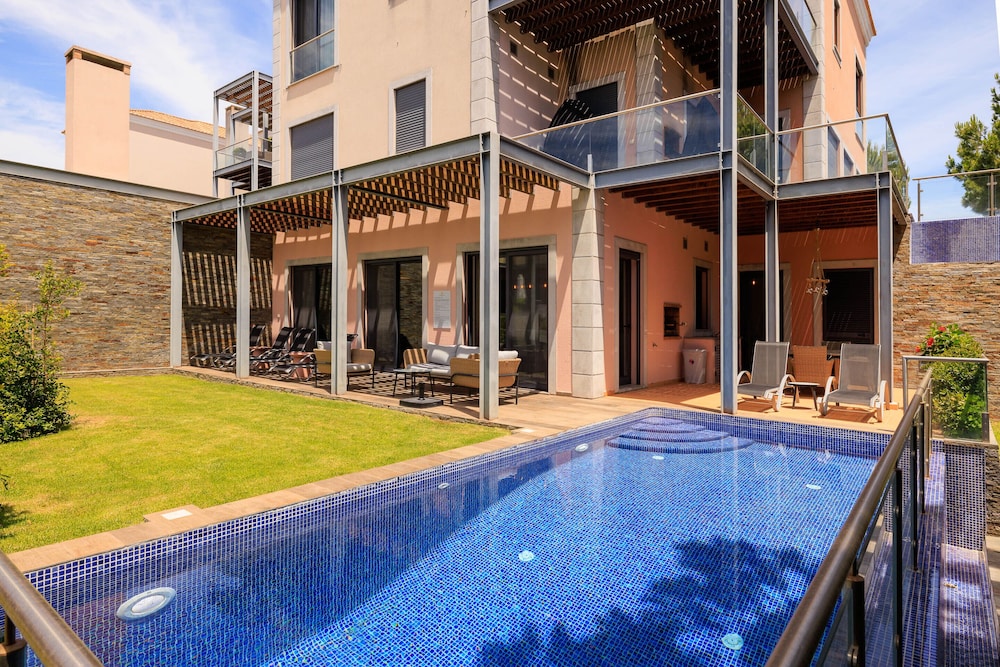 Deluxe Apartment, 3 Bedrooms, Private Pool