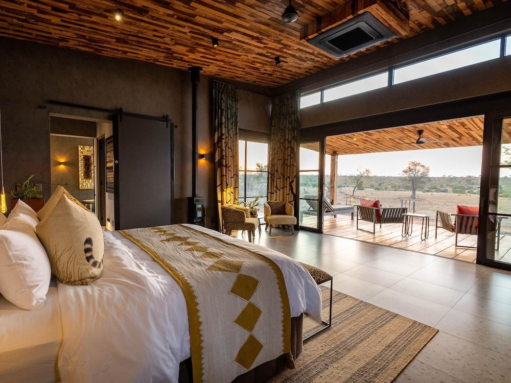 Classic Double Room, Park View photo 2
