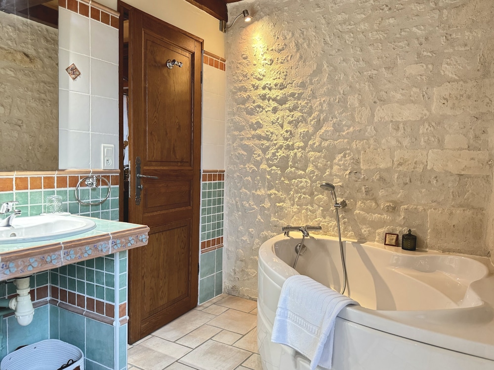 Deluxe Plus Double Room