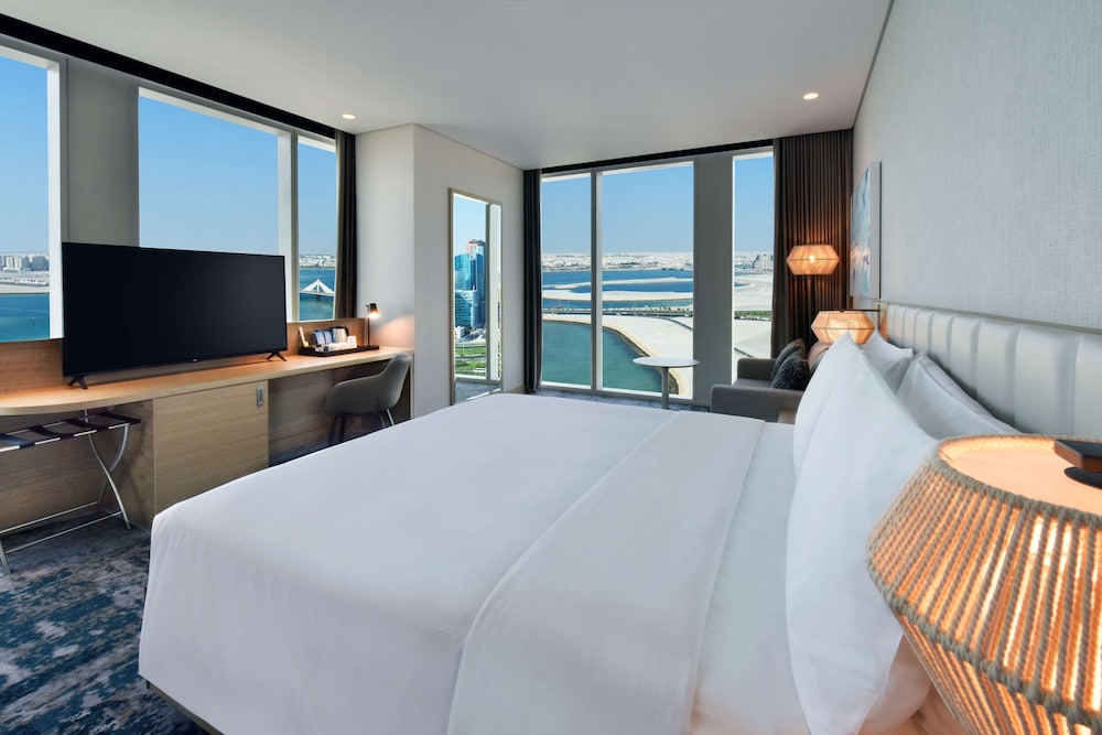 King, Room, Bay View, Corner - Photo 4