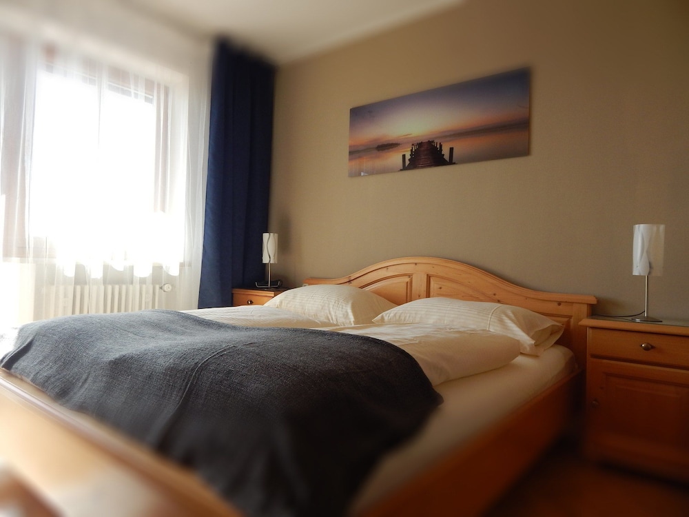 Double Room, Mountain View