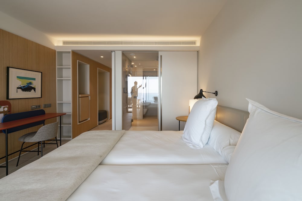 Standard Double Room - Photo 4