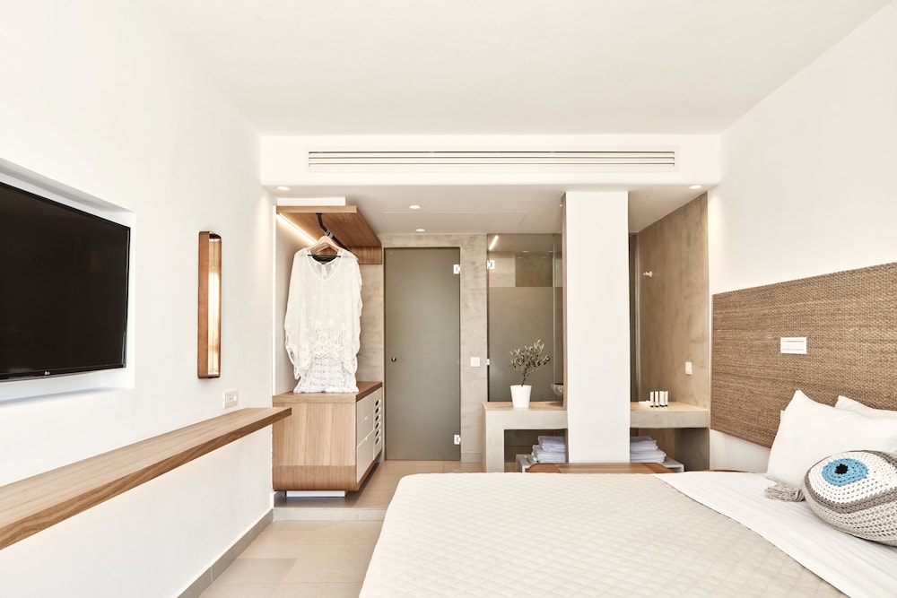 Superior Room, Sea View photo 3