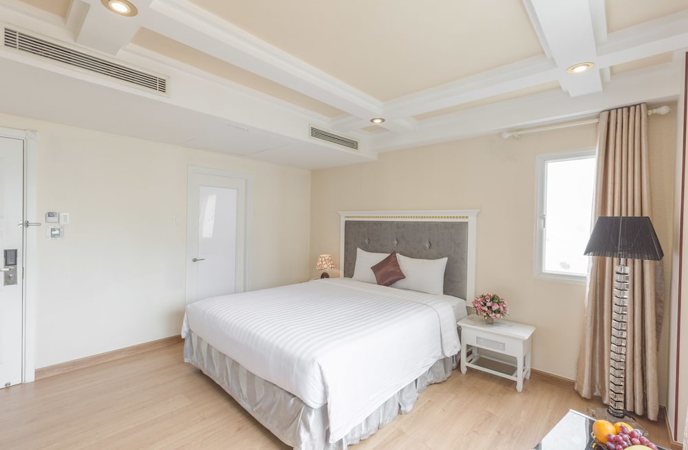 Deluxe Double Room photo 2