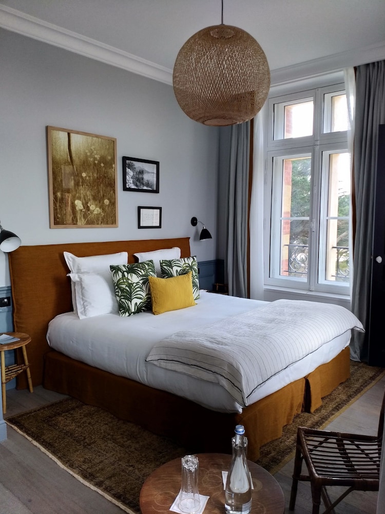 Premium Double or Twin Room, Sea View (Main building) - Photo 3