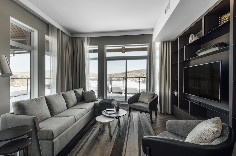 Penthouse B