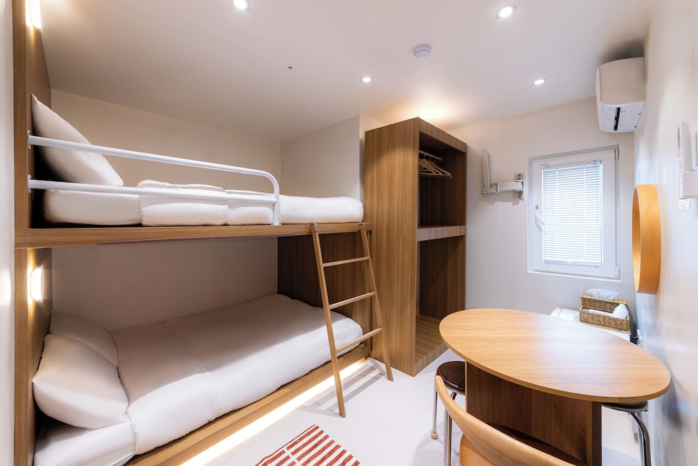 Premier Twin Room