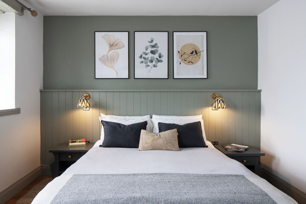 Traditional Double Room, 1 King Bed, Garden View photo 1