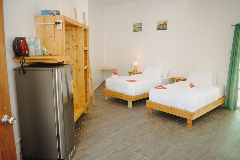 Deluxe Quadruple Room, Sea View