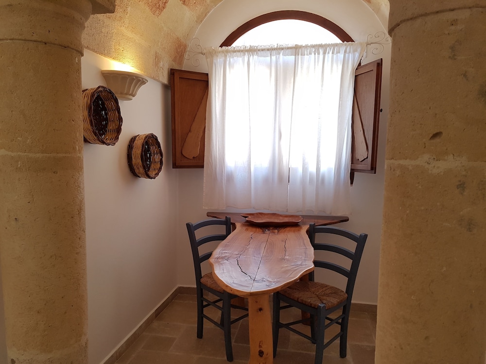 Classic Double Room - Photo 2