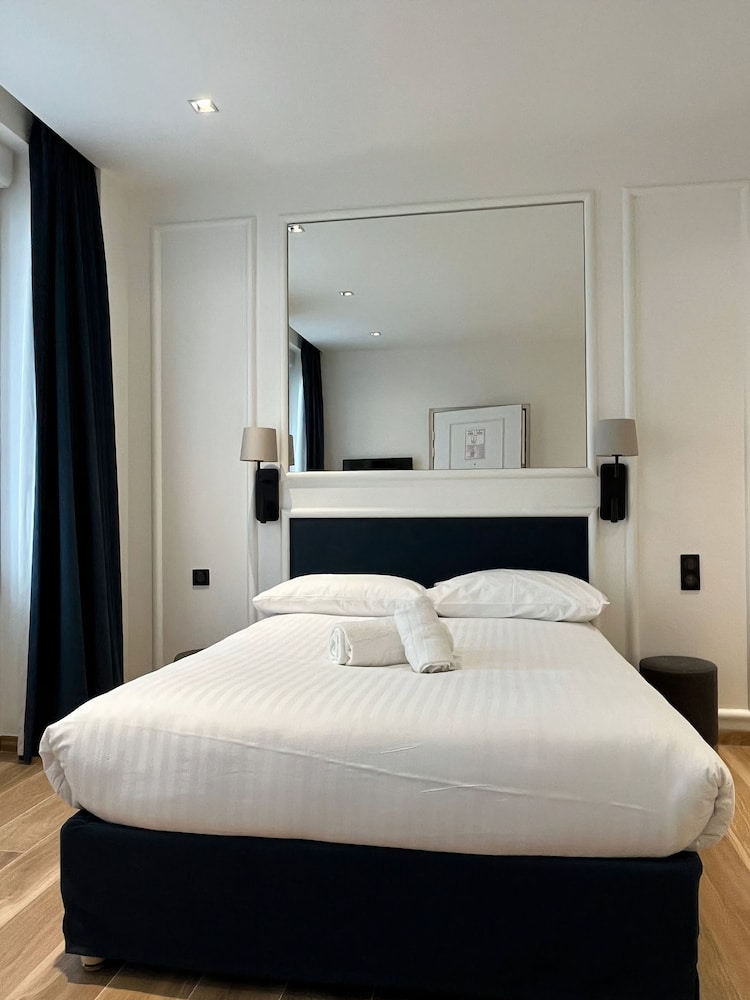 Grand Room
