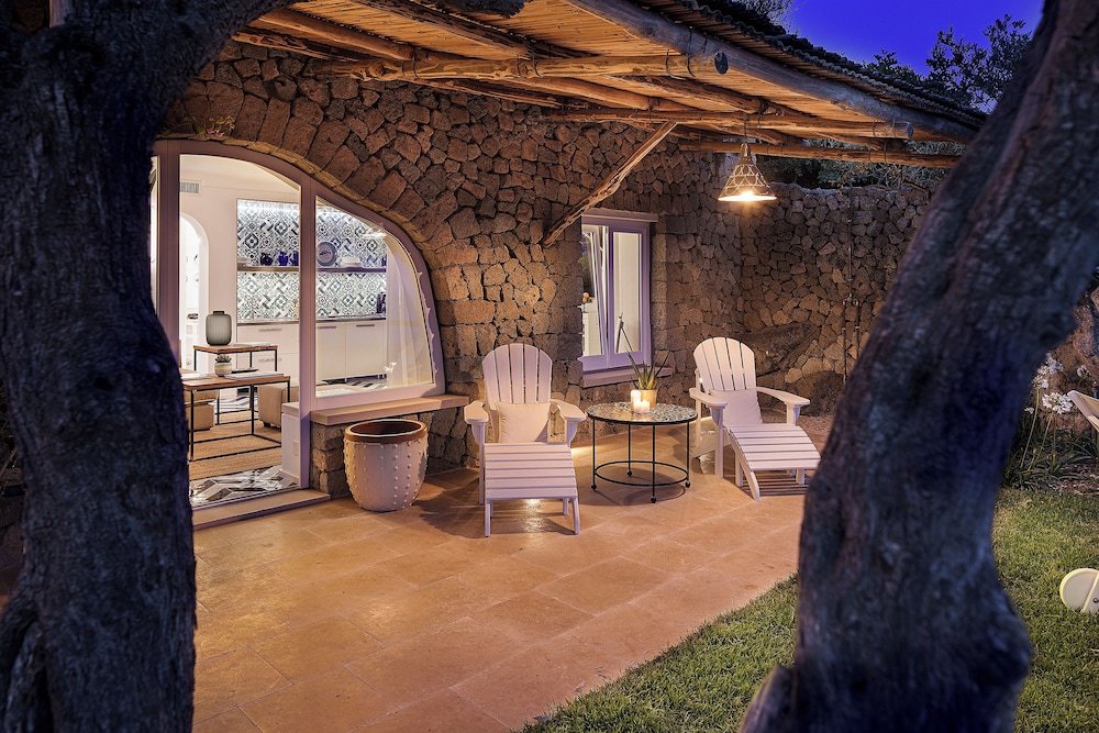 Apartment, 2 Bedrooms, Terrace, Sea View photo 2