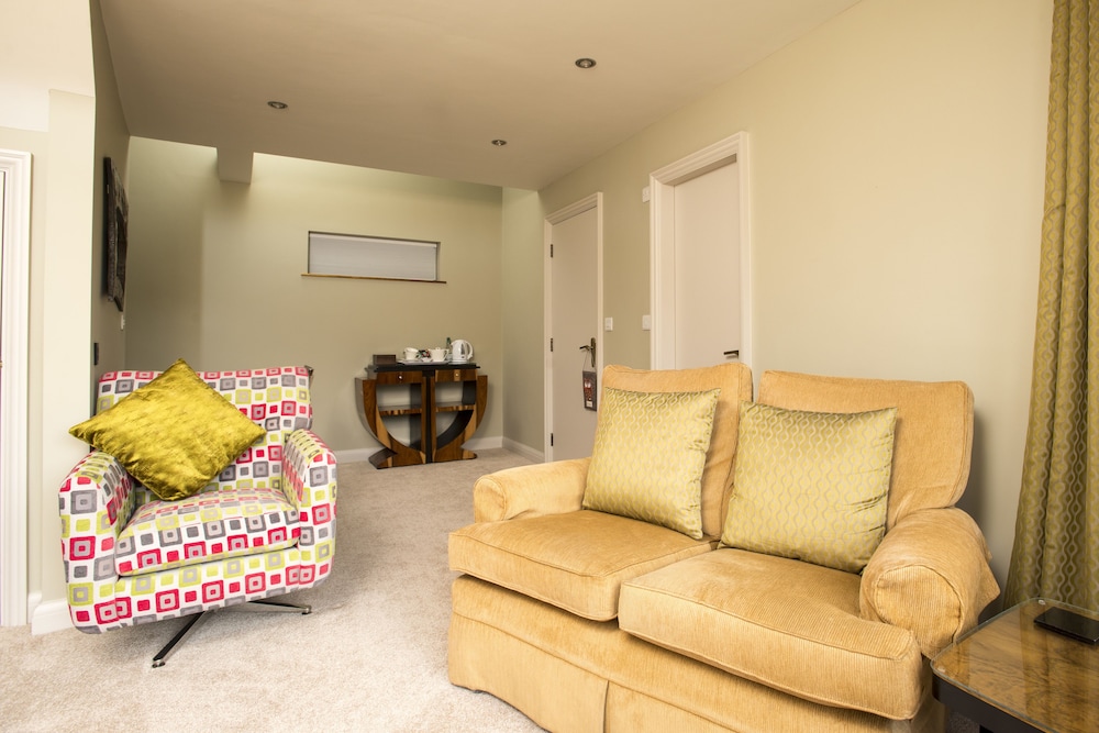 Suite, 1 King Bed, Balcony (Loweswater) photo 3