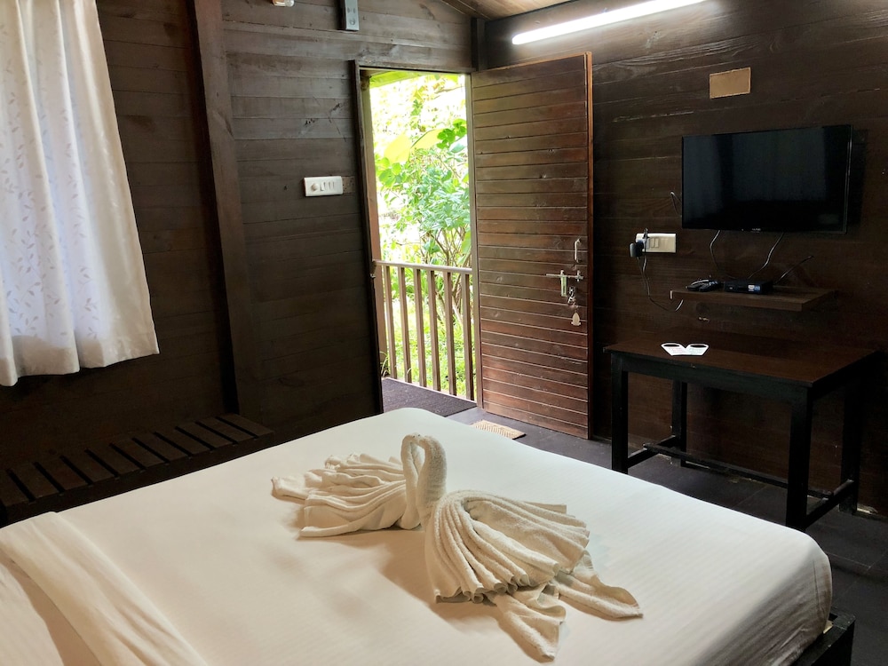 Deluxe Cottage, 1 Queen Bed, Accessible photo 1