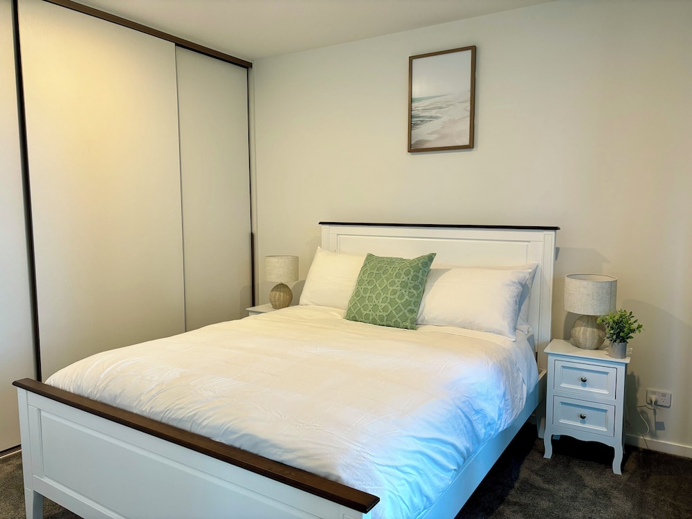 Comfort Apartment, 2 Bedrooms, Pool Access photo 2