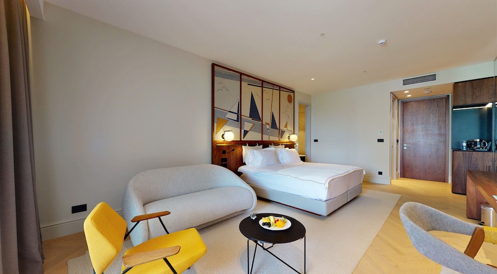 Club Room, Terrace, Sea View photo 2