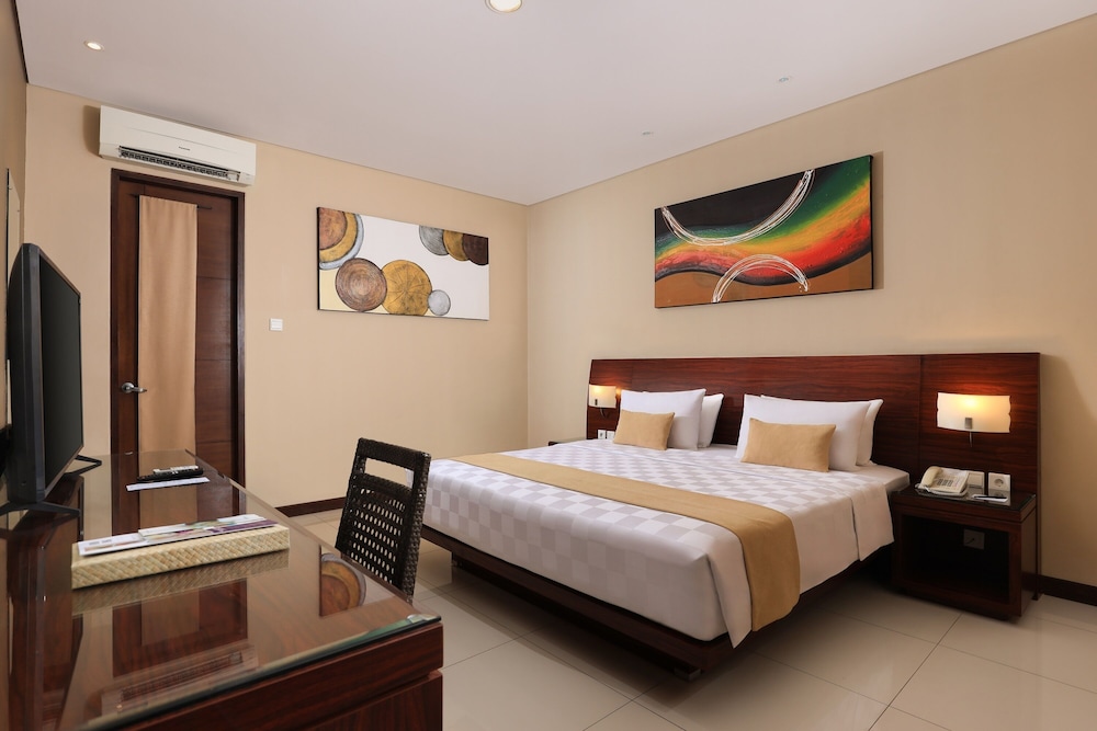Apartment (Suite) thumbnail 5