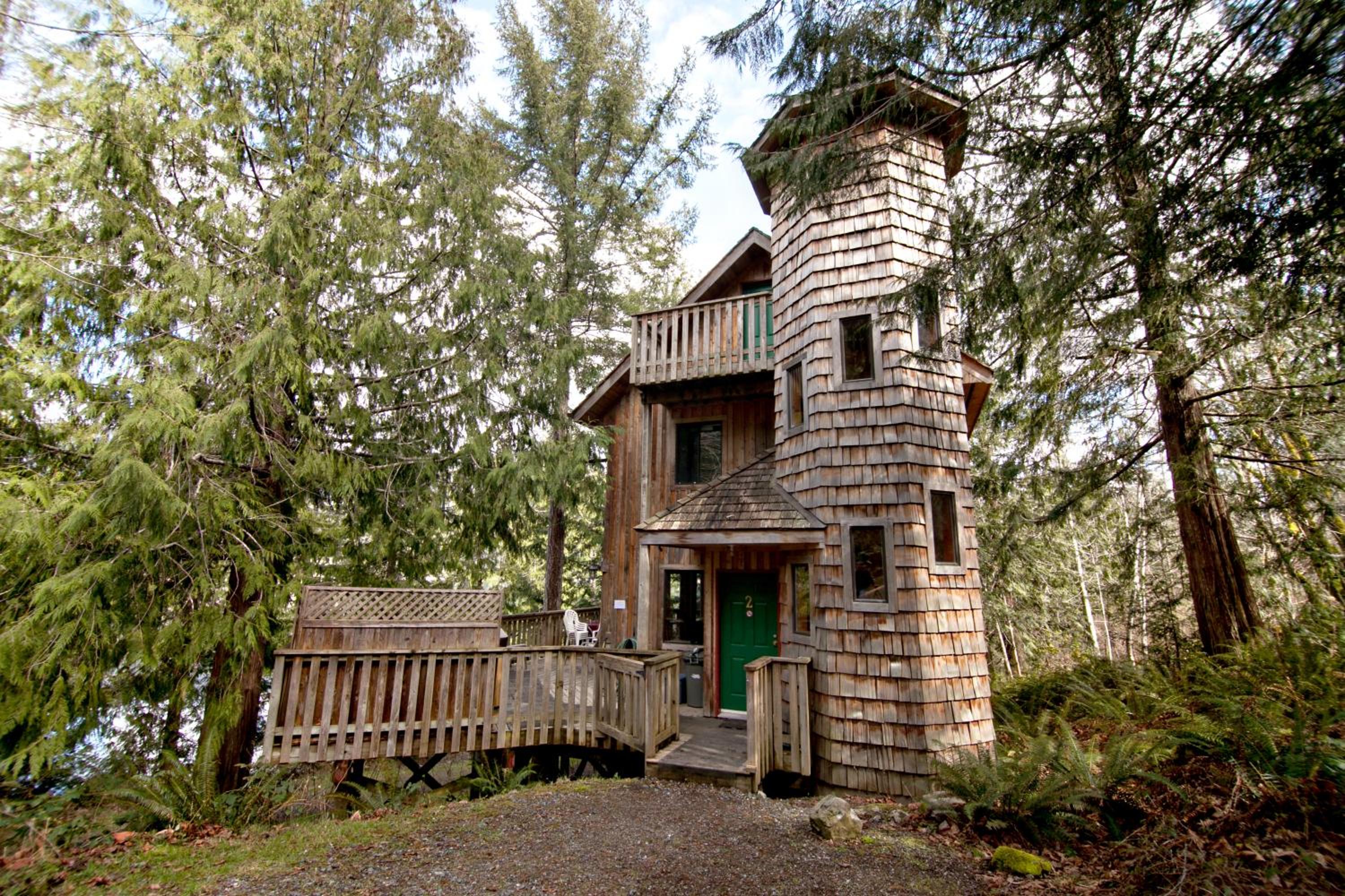 Three-Bedroom Chalet photo 1