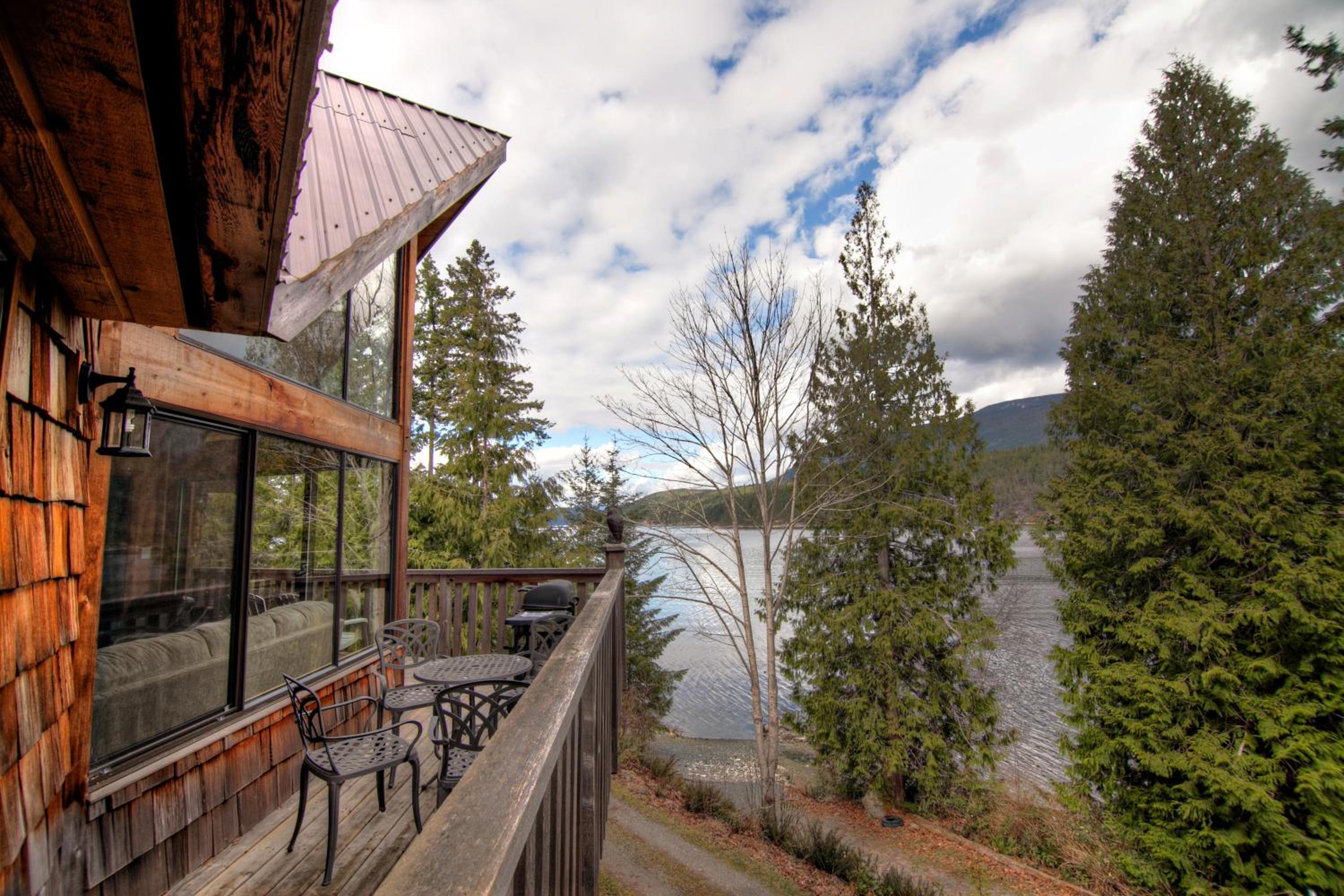 Two-Bedrom Chalet - 4B photo 1